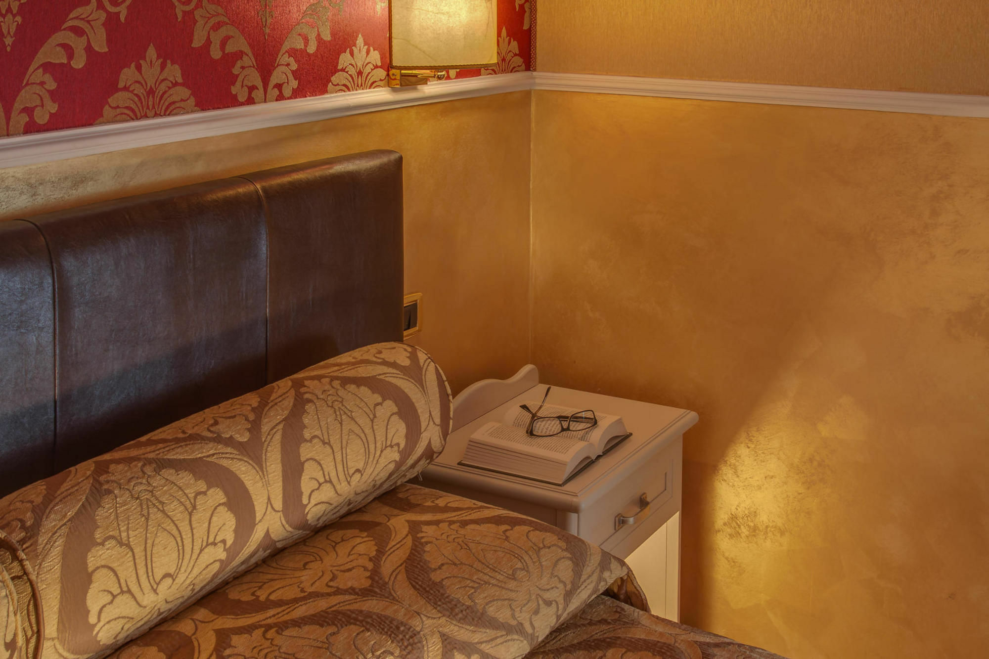 Quality In Rome Hotel ภายนอก รูปภาพ